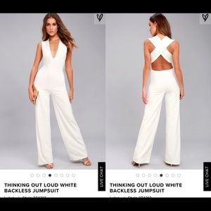 Lulus white jumpsuit size small. Never worn.